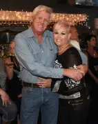 Country star Lorrie Morgan’s 6th husband dead at 72 after cancer battle